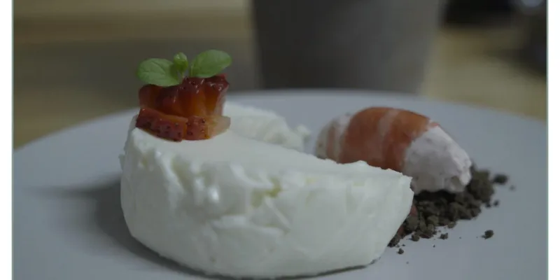 Deconstructed Cheesecake, Strawberry Gelato, Strawberry Jelly, Cocoa Crumble