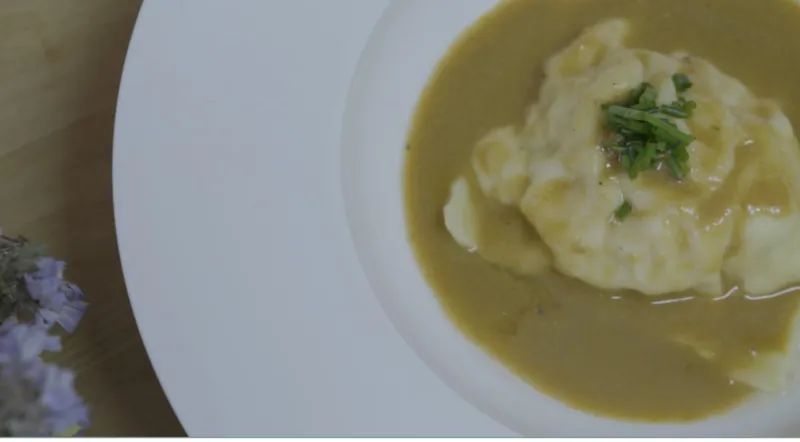 Prawn Raviolo, Bisque